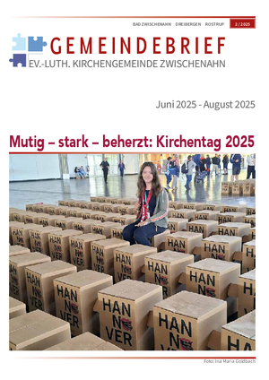 Titelbild: Mädchen auf Kirchentagshocker
